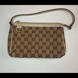 Gucci Abbey D Ring Pochette